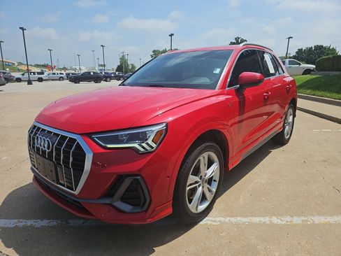 Used 2020 Audi Q3 2.0T Prestige AWD/4WD image 9