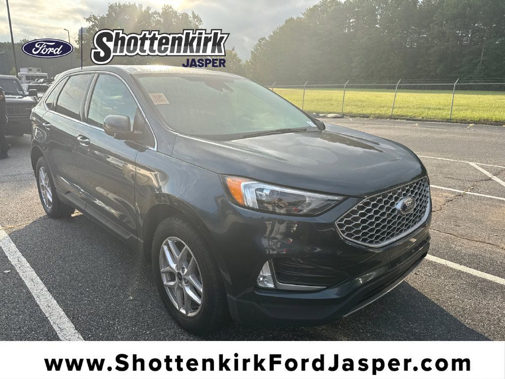 Used 2024 Ford Edge SEL w/ Convenience Package AWD/4WD image 1