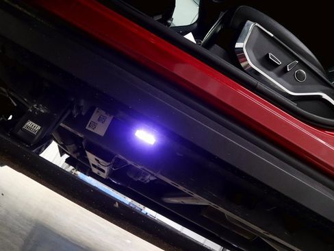 Used 2022 Ford F150 Lariat w/ Equipment Group 502A High image 37