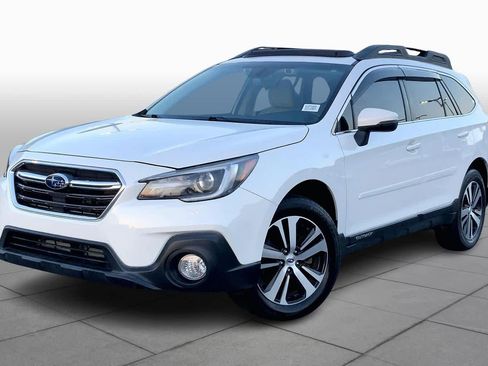 Used 2019 Subaru Outback 3.6R Limited image 2
