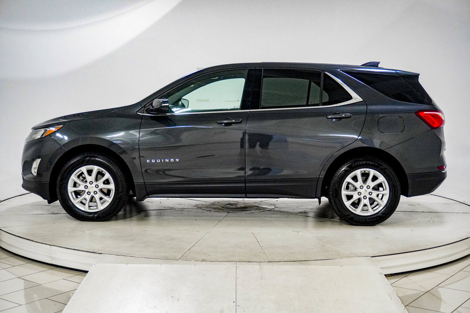Used 2018 Chevrolet Equinox LT AWD/4WD image 4