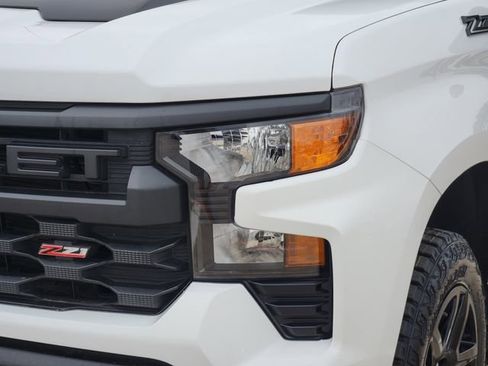 Used 2024 Chevrolet Silverado 1500 Custom Trail Boss w/ LPO, Dark Essentials Package AWD/4WD image 16
