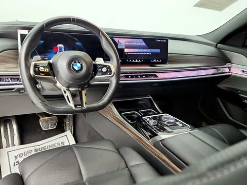 Used 2023 BMW 740i w/ Parking Assistance Package image 12