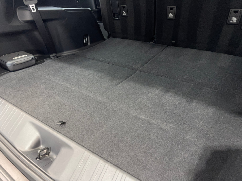 Used 2025 Lexus GX 550 w/ Accessory Package (2T) AWD/4WD image 86