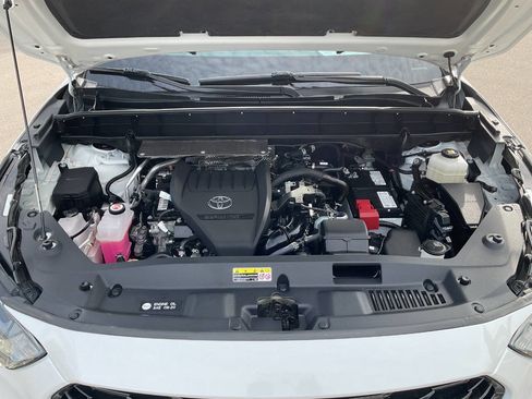 Used 2023 Toyota Highlander XSE image 55