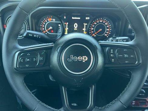 New 2025 Jeep Wrangler Rubicon image 23