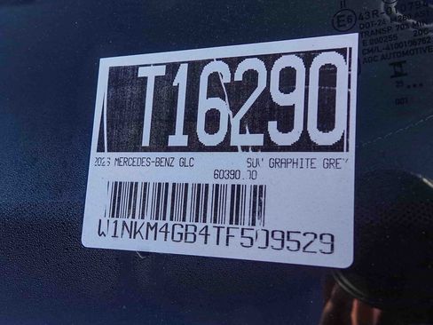 New 2026 Mercedes-Benz GLC 300 image 27