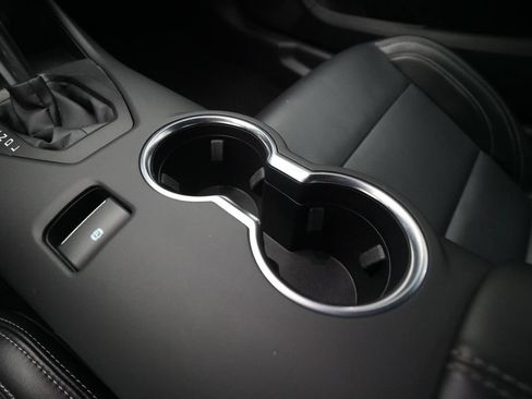 Used 2025 Ford Mustang Premium RWD image 16
