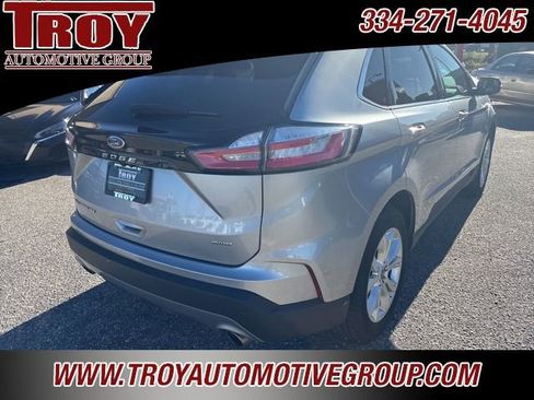 Used 2022 Ford Edge Titanium w/ Equipment Group 301A image 12