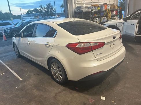 Used 2015 Kia Forte EX FWD image 2