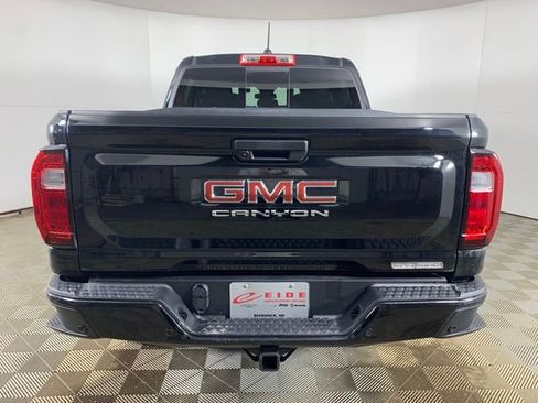 Used 2025 GMC Canyon Elevation AWD/4WD image 12