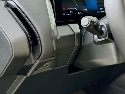 New 2026 BMW X3 xDrive30 w/ Premium Package image 10