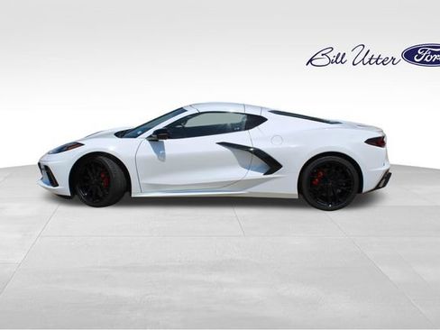 Used 2025 Chevrolet Corvette Stingray Coupe w/ 1LT RWD image 8