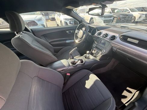Used 2017 Ford Mustang GT image 21