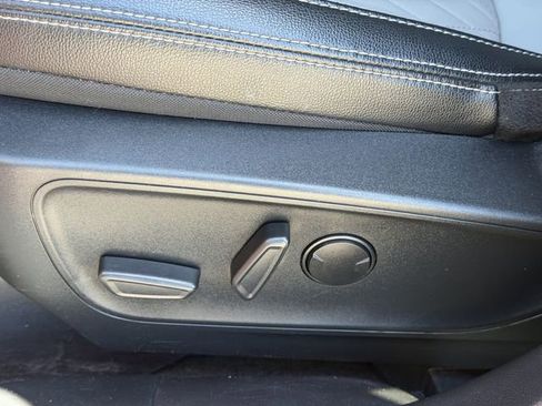 Used 2023 Ford Escape SE w/ PHEV Premium Package FWD image 22