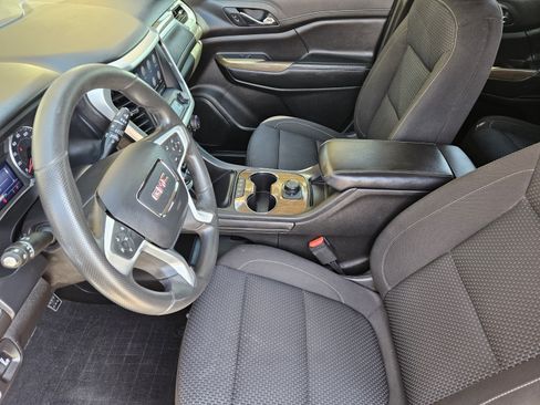 Used 2022 GMC Acadia SLE w/ Elevation Edition FWD image 15