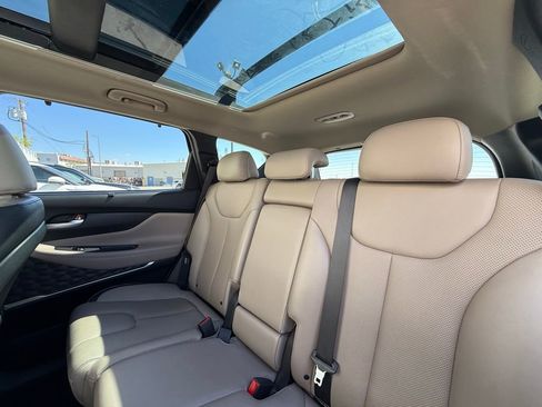 Used 2022 Hyundai Santa Fe SEL w/ Convenience + Premium Package image 7