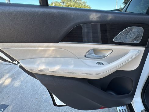 Used 2020 Mercedes-Benz GLE 350 image 16