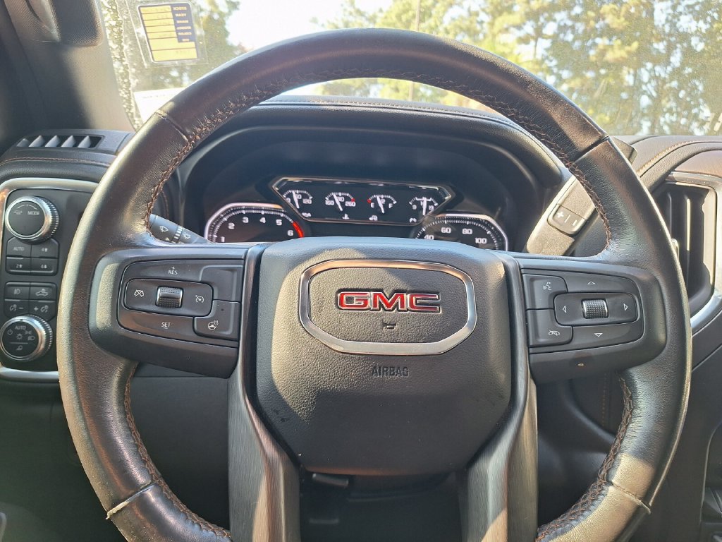 Used 2021 GMC Sierra 1500 AT4 w/ AT4 Preferred Package AWD/4WD image 14
