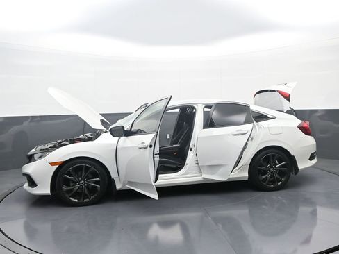 Used 2020 Honda Civic Sport image 39