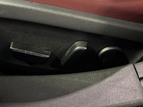 Used 2025 MAZDA MAZDA3 s image 23