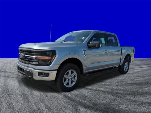 New 2026 Ford F150 XLT w/ Equipment Group 302A MID image 8