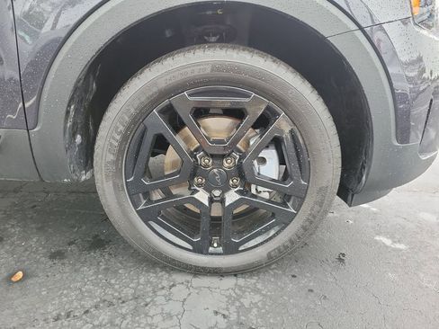 Used 2025 Kia Telluride SX X-Line AWD/4WD image 6