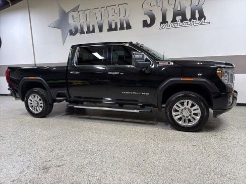 Used 2022 GMC Sierra 2500 Denali w/ Denali Ultimate Package AWD/4WD image 33