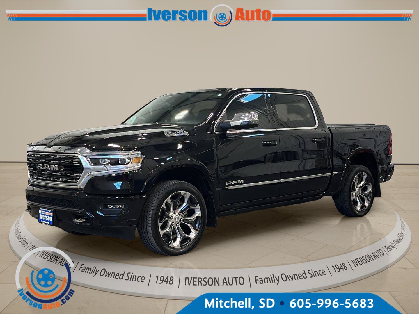 Used 2024 RAM 1500 Limited AWD/4WD image 3