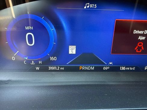 Used 2022 Ford Explorer ST w/ Equipment Group 401A RWD image 13
