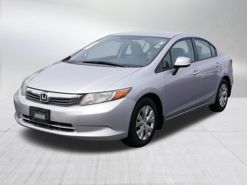 Used 2012 Honda Civic LX image 3