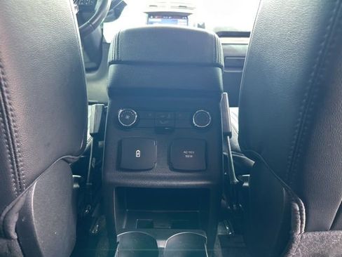 Certified 2019 Ford Explorer Limited w/ Class III Trailer Tow Package FWD image 17