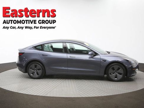 Used 2023 Tesla Model 3 Standard Range image 42