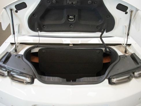 Used 2021 Chevrolet Camaro SS RWD image 25