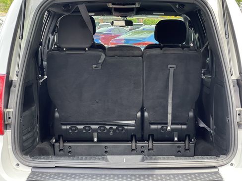 Used 2015 Dodge Grand Caravan SE w/ Quick Order Package 29E SE FWD image 21
