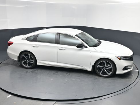 Used 2022 Honda Accord Sport Special Edition image 7