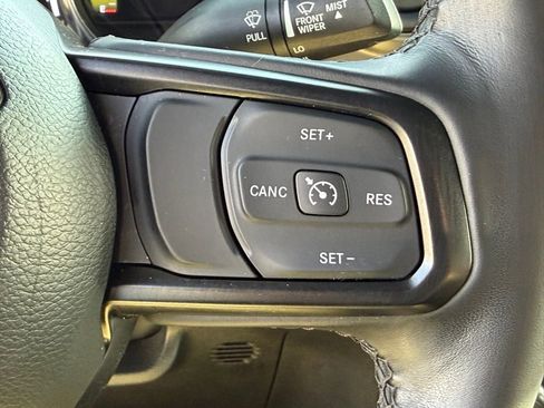 Used 2023 Jeep Wrangler Unlimited w/ Cold Weather Group image 23