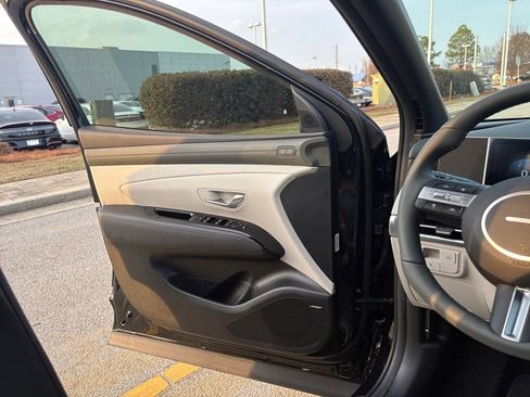 New 2026 Hyundai Tucson Limited image 14