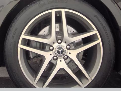 Used 2015 Mercedes-Benz S 550 4MATIC Sedan image 9
