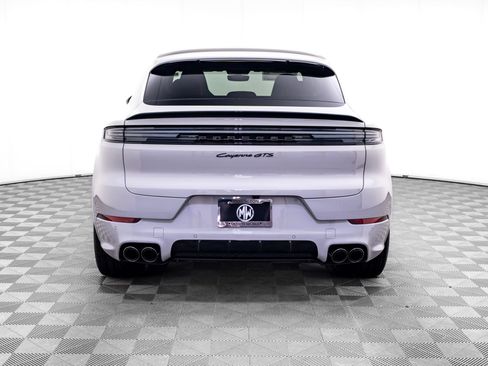 New 2026 Porsche Cayenne GTS AWD/4WD image 10
