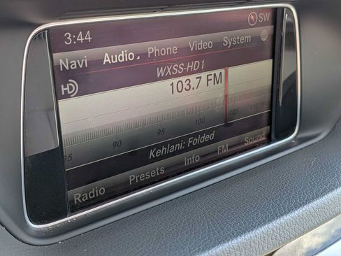 Used 2015 Mercedes-Benz E 350 4MATIC Sedan image 26
