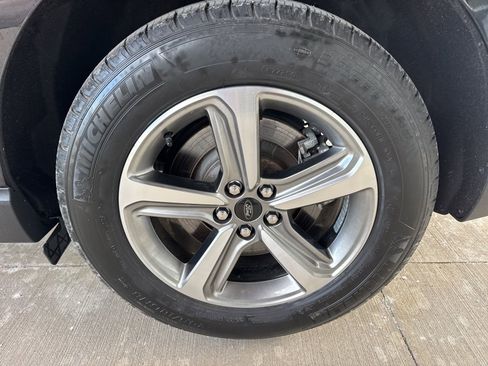 Certified 2023 Ford Edge SEL w/ Convenience Package image 19