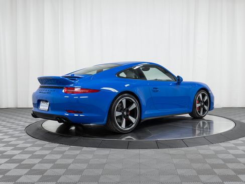 Certified 2016 Porsche 911 Carrera GTS RWD image 7