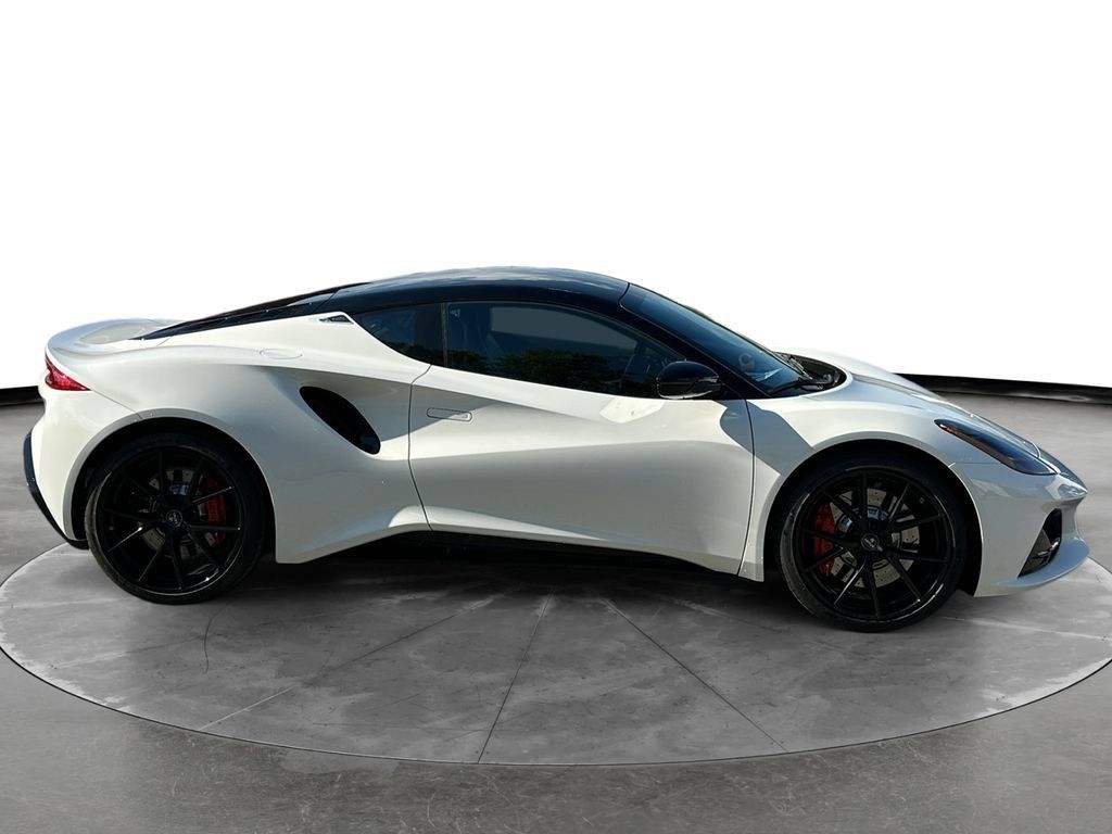 New 2026 Lotus Emira SE RWD image 7