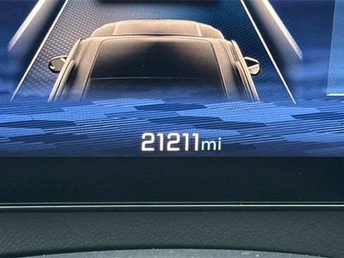 Used 2024 Chevrolet Traverse LT w/ LPO, Floor Liner Package image 43