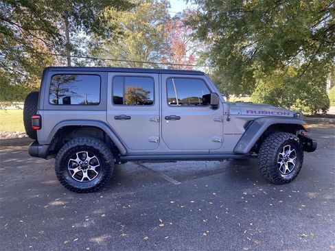 Used 2021 Jeep Wrangler Unlimited Rubicon image 2