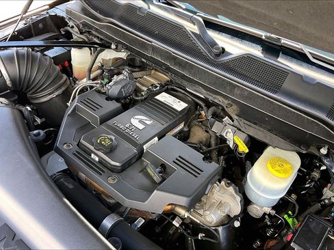 Used 2021 RAM 3500 Laramie AWD/4WD image 34