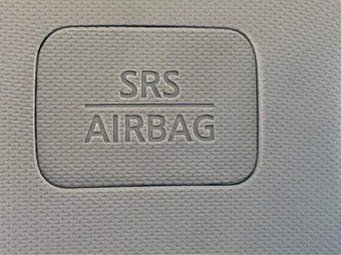 Used 2024 Nissan Altima 2.5 SV FWD image 29