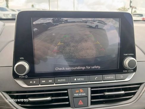 Used 2023 Nissan Altima 2.5 SV image 31