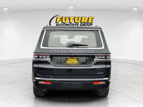 New 2024 Jeep Grand Wagoneer Series III w/ HD Trailer Tow Package image 6